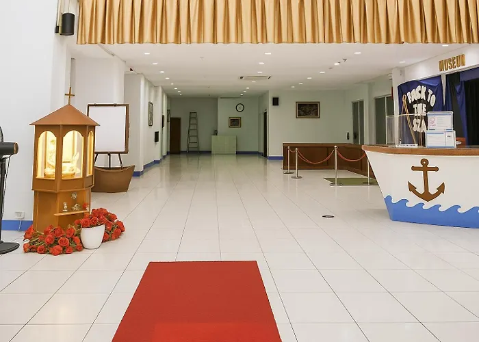Hotel Mariners Court 3*